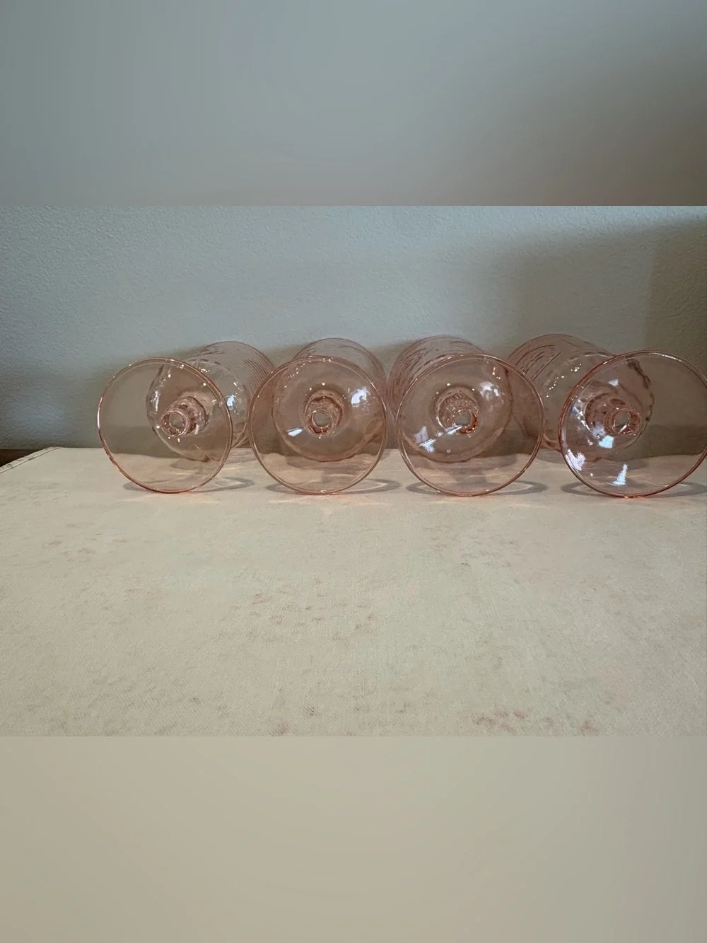 Bormioli Rocco Romantic Stemware Drinking Glass 4 Set 10.75 oz Pink NIB Unused